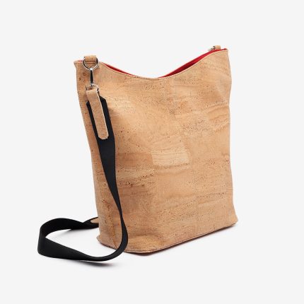 Bag in beige cork with black strap handle