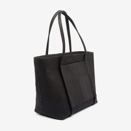 Totte bag in black cork with pocket